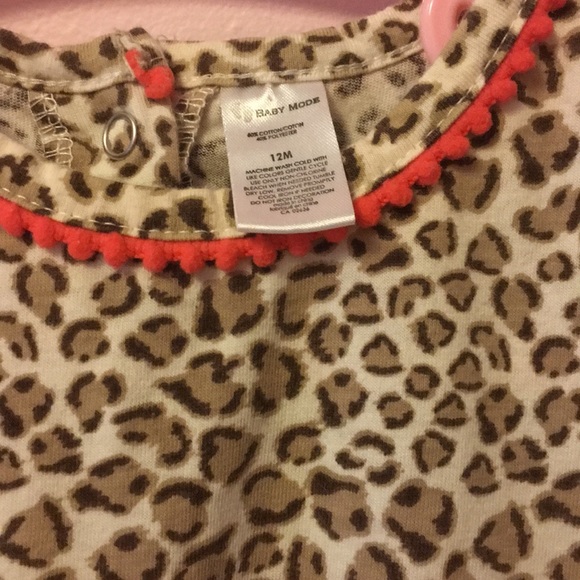 leopard print top - Picture 3 of 4